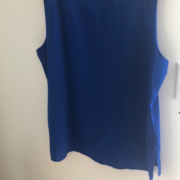 XL Calvin Klein blouse with keyhole detail - Picture 4 of 4